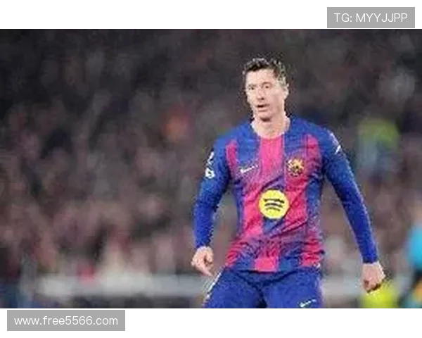 波兰主帅：莱万将佩戴面具备战3月重要比赛